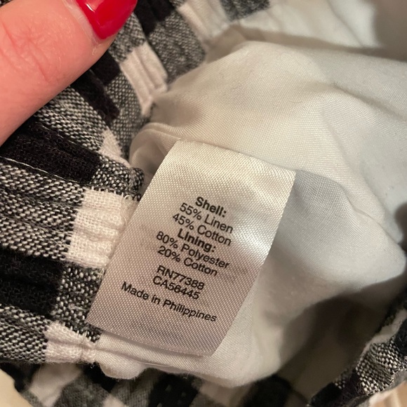 J. Crew • Black & White Gingham Scalloped Skirt - Picture 5 of 5